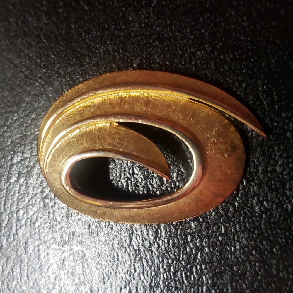 Vintage Brooch